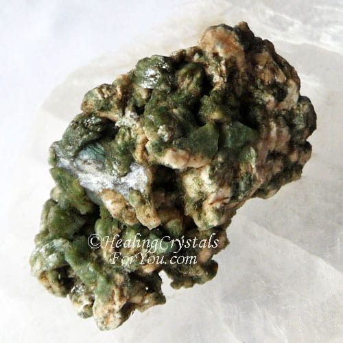 Heulandite vert foncé