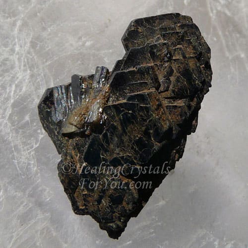 Hornblende Meaning Properties And Powers