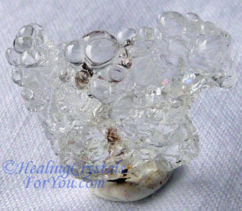 Hyalite Opal "title = "Hyalite Opal" data-pin-media = "https://www.healing-crystals-for-you.com/images/hyalite-opal-1g.jpg" style = "ancho: 350px; altura: auto "/> <span class=