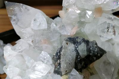 Lunar slice in an Apophylite druse