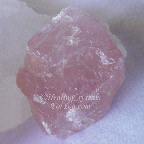 Rose Quartz Meanings, Uses, Healing Properties & & Key Benefits - Earth  Inspired Gifts