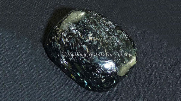 Nuummite Nuummite
