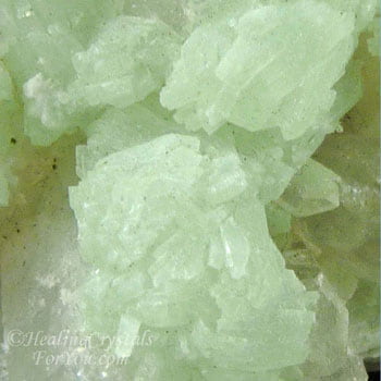 Prehnite "title =" Prehnite "data -pin-media =" https: //www.healing -crystals-for-you.com/images/prehnite-crystals-2g.jpg "/> <span class=