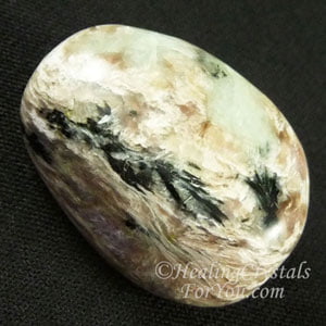 Tinaksite Tinaksite