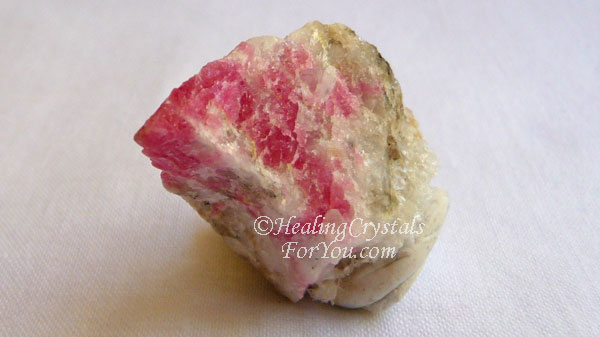 Tugtupite Tugtupite